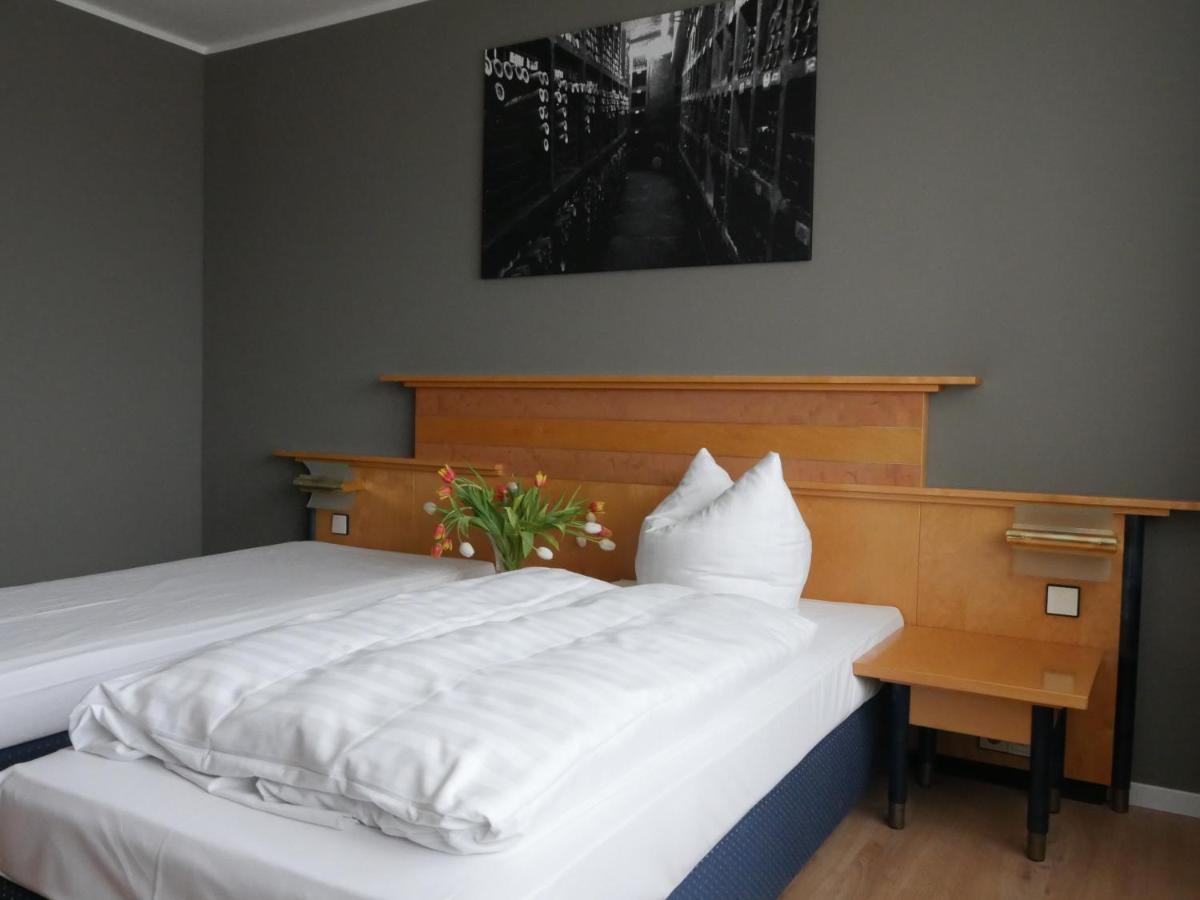 Rheinhessen Inn Gmbh Woerrstadt Bagian luar foto